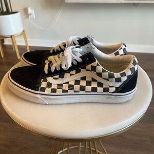 Men’s Size 11 Vans Shoes